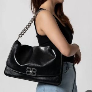 Monaco matelassé shoulder bag