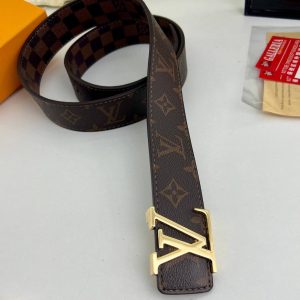 LV women belt