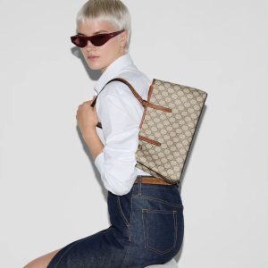 GG Emblem medium tote bag