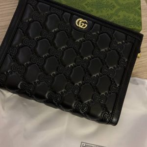 Clutch gucci