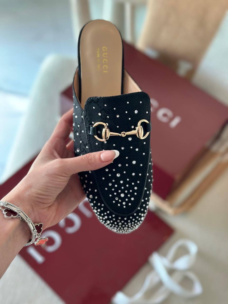 Gucci sliper - Image 3