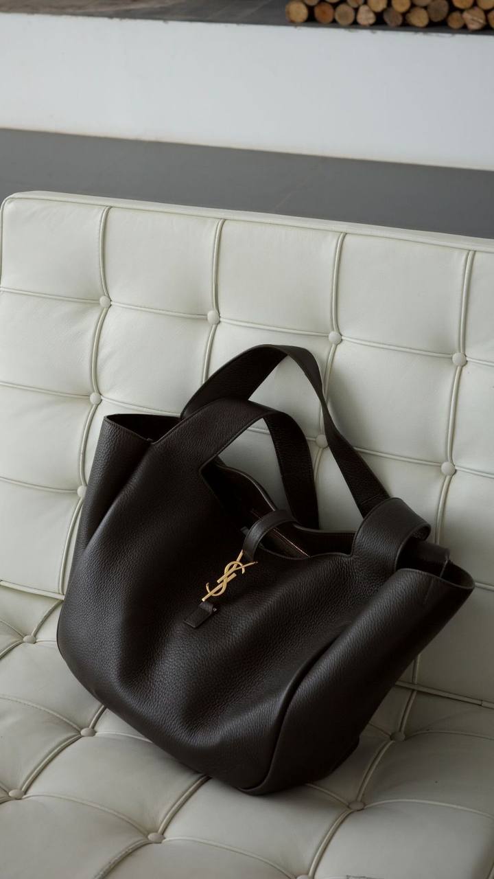 Saint Laurent Black Leather Tote Bag - Image 2