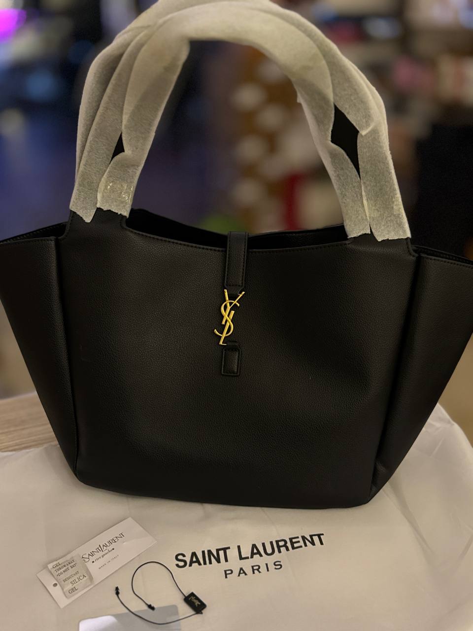 Saint Laurent Black Leather Tote Bag - Image 4
