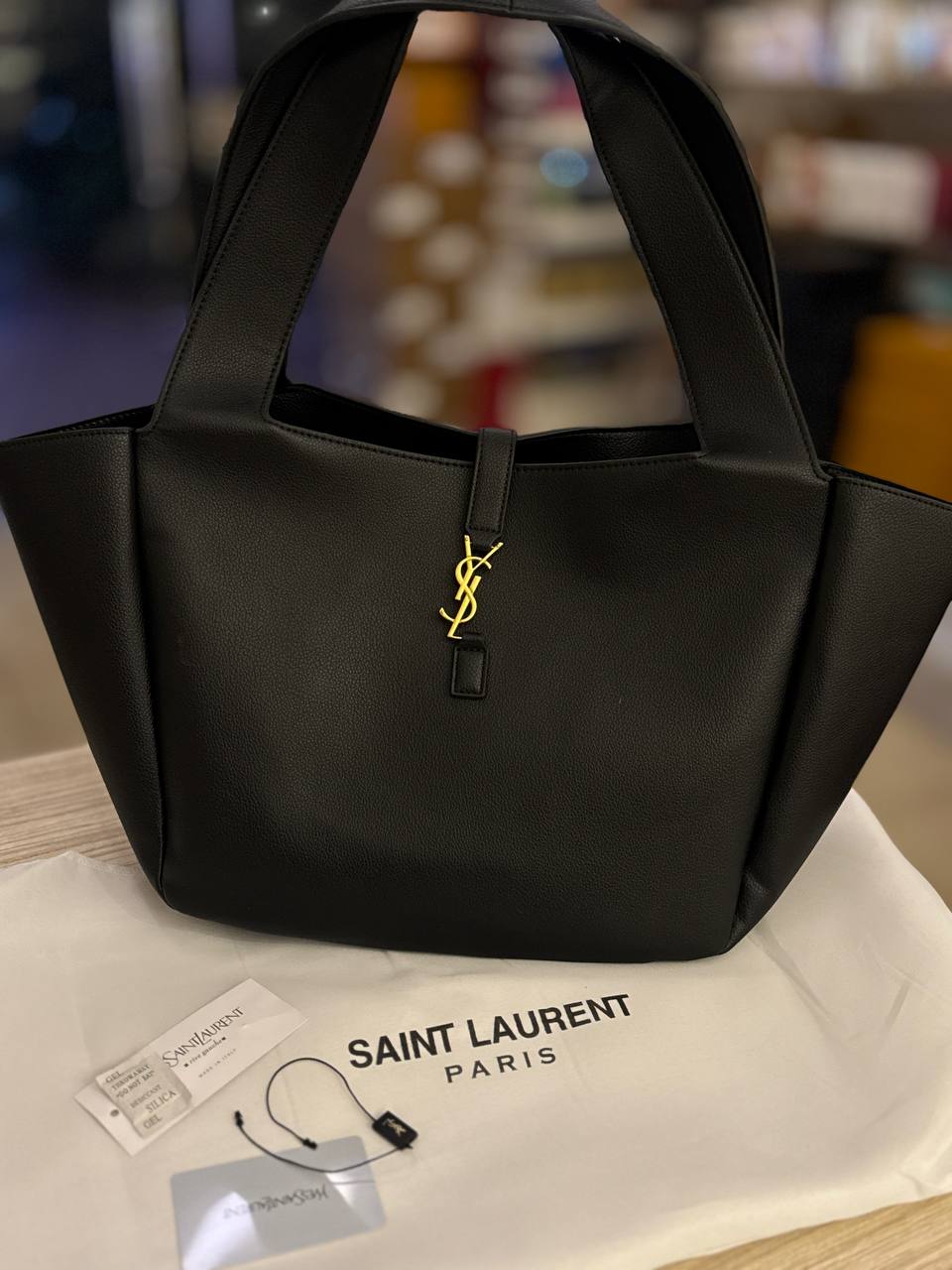 Saint Laurent Black Leather Tote Bag - Image 6