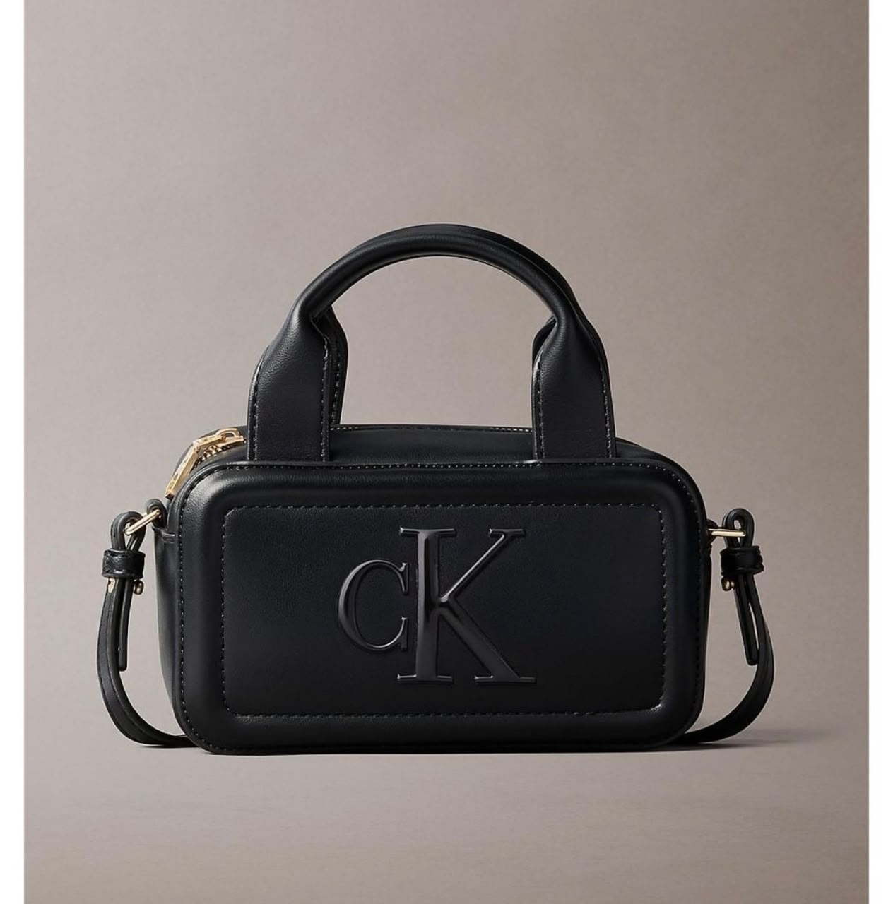 Calvin Klein Bold CK Bauletto Crossbody