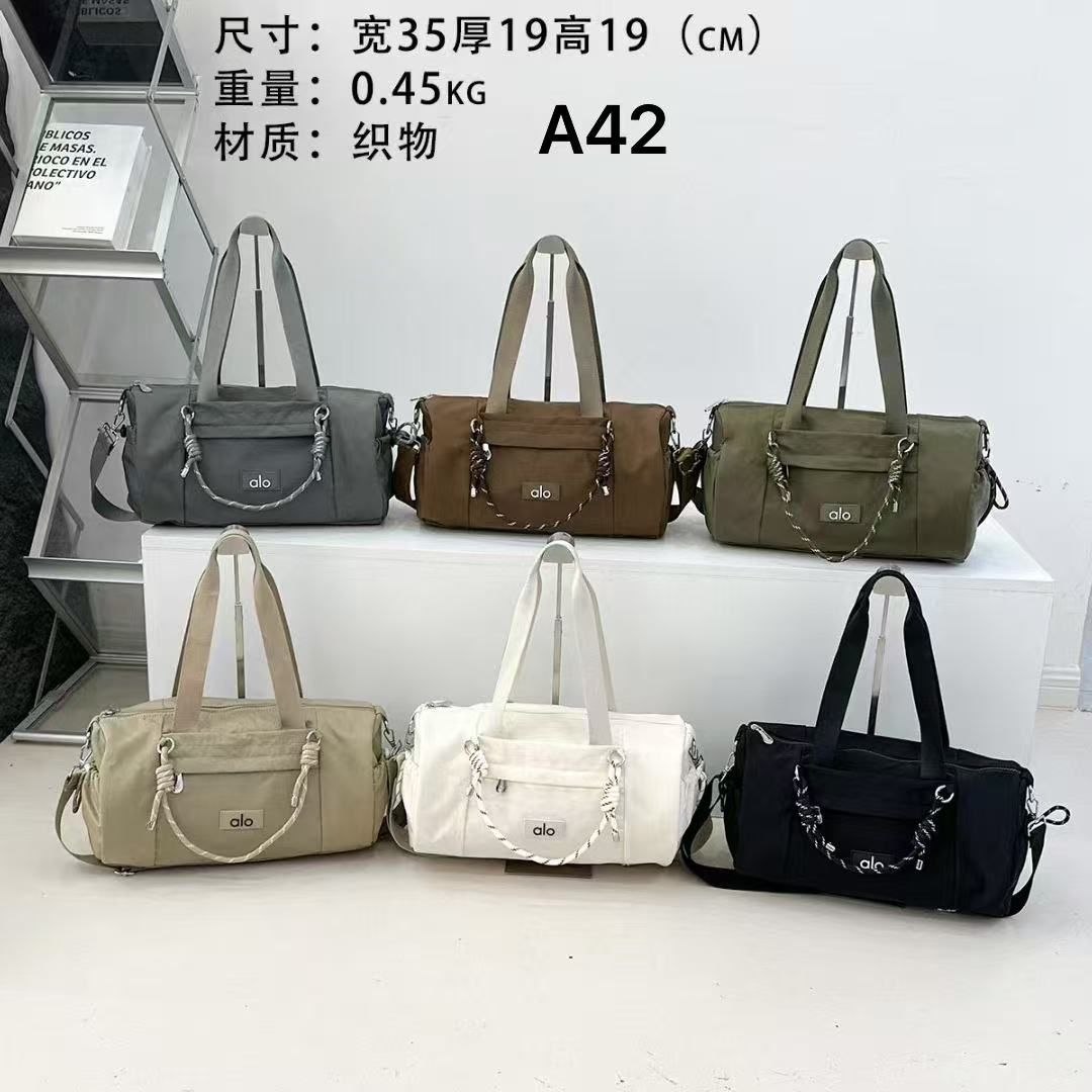 Alo Sporty Duffel Bag