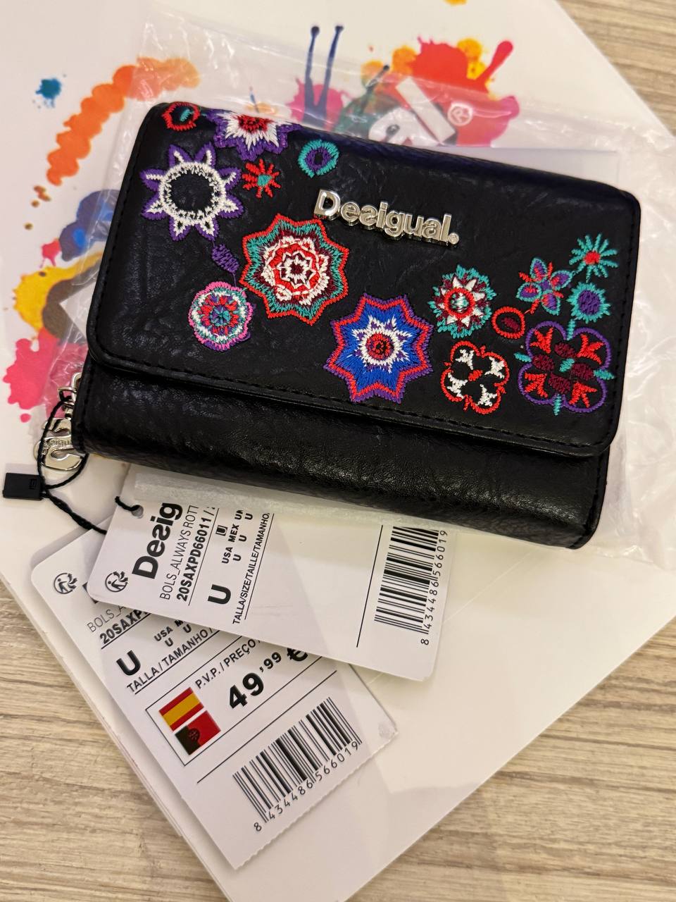 Desigual Embroidered Women's Wallet - Image 6