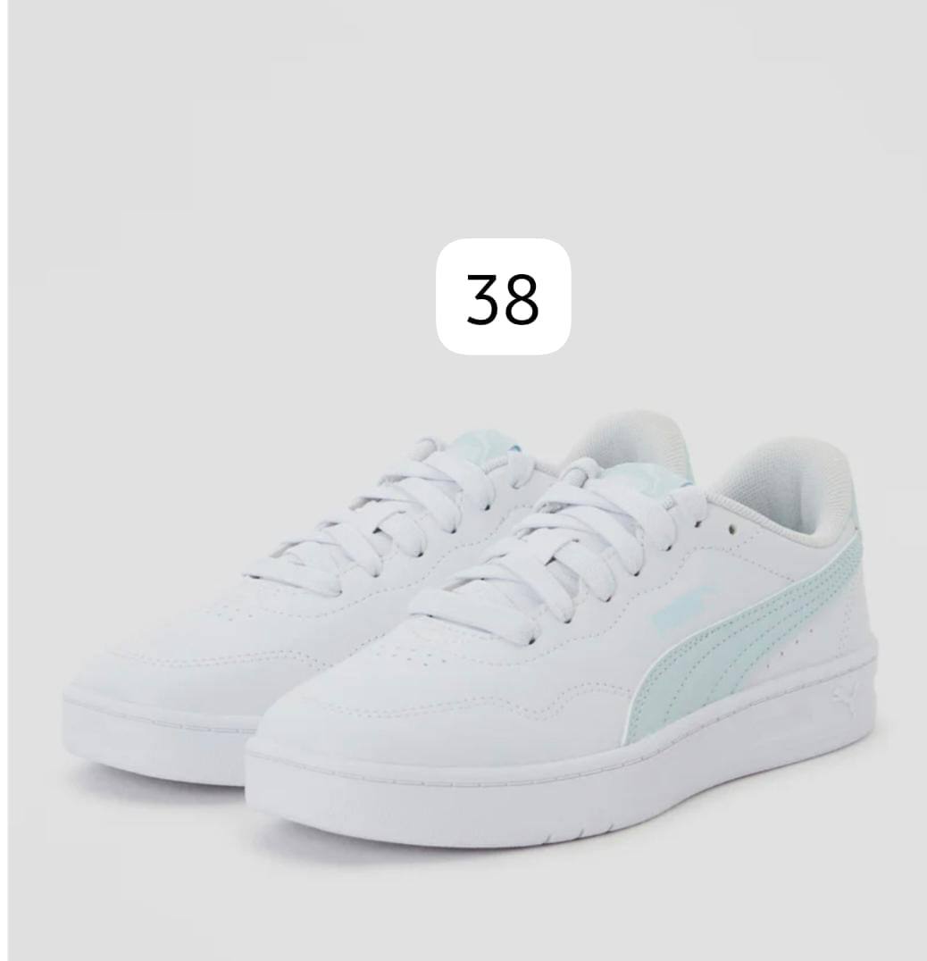 Original PUMA Court Lally Sneakers.