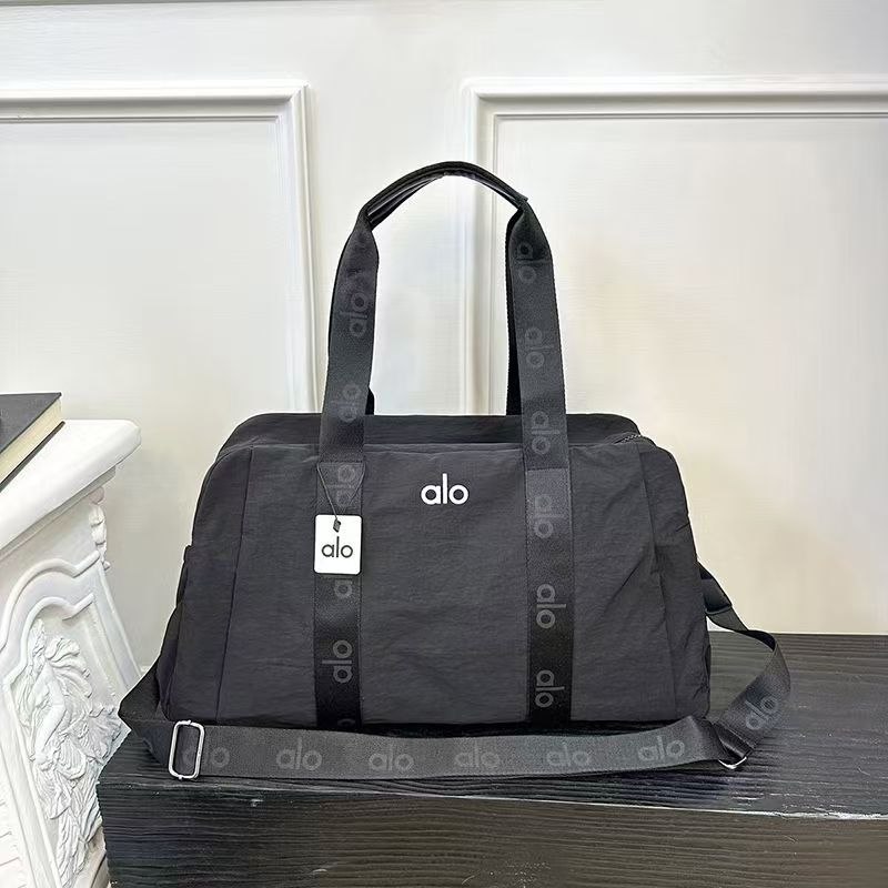 Alo Sporty Large Tote Bag - Image 4