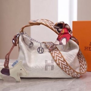  Hermès Toile Canvas Crossbody & Shoulder Bag