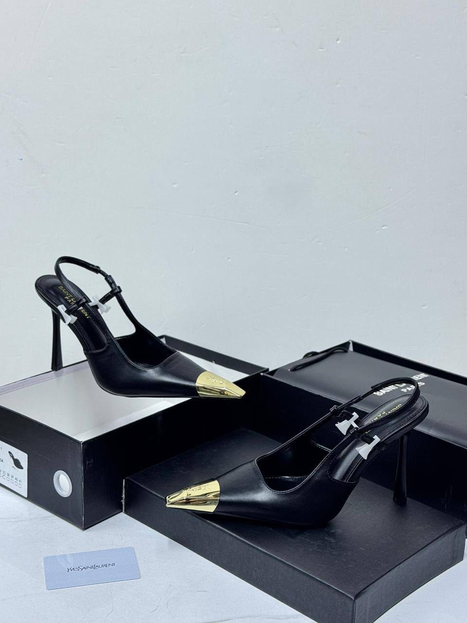 Saint Laurent slingback pumps. - Image 3